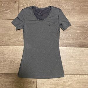 Nike Dri-Fit workout top - XS